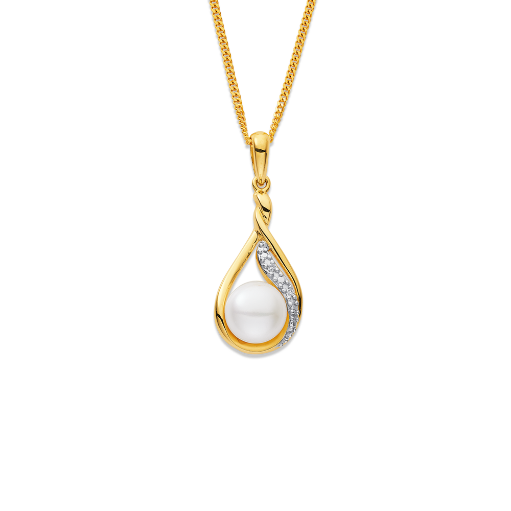 Freshwater pearl necklace discount prouds