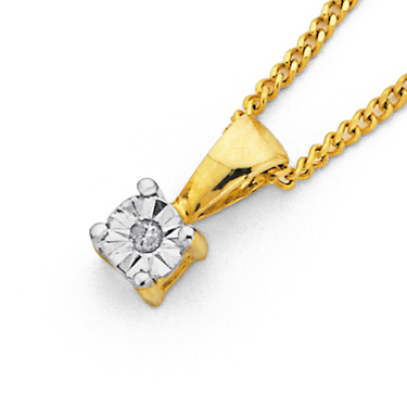 9ct Yellow Gold Owl Sitting On Moon Charm – Traditional Animal Pendant