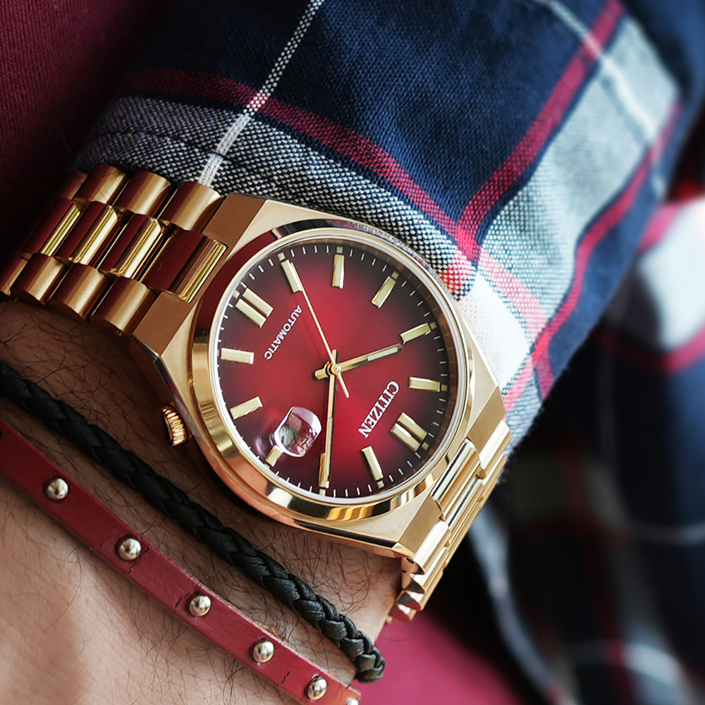 Citizen Automatic nj0153 82x in Gold Prouds