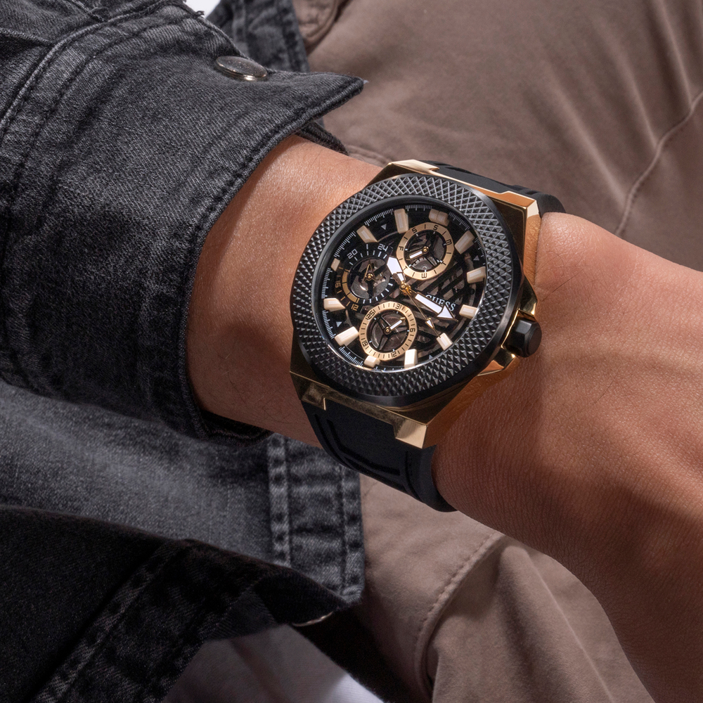 Guess Front runner Men s Watch in Black Prouds