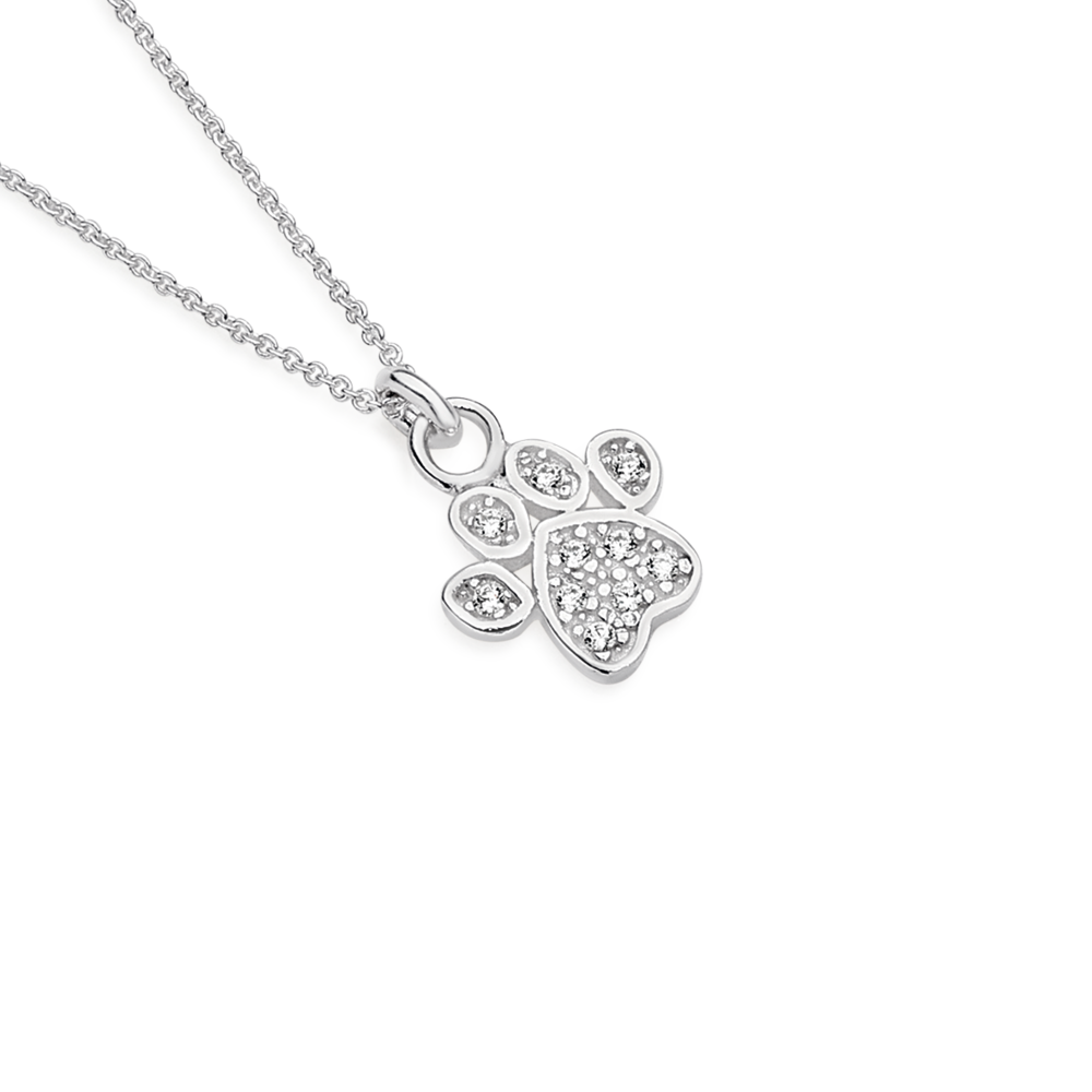Circle Necklace in Silver: Engravable Pendants – closebymejewelry